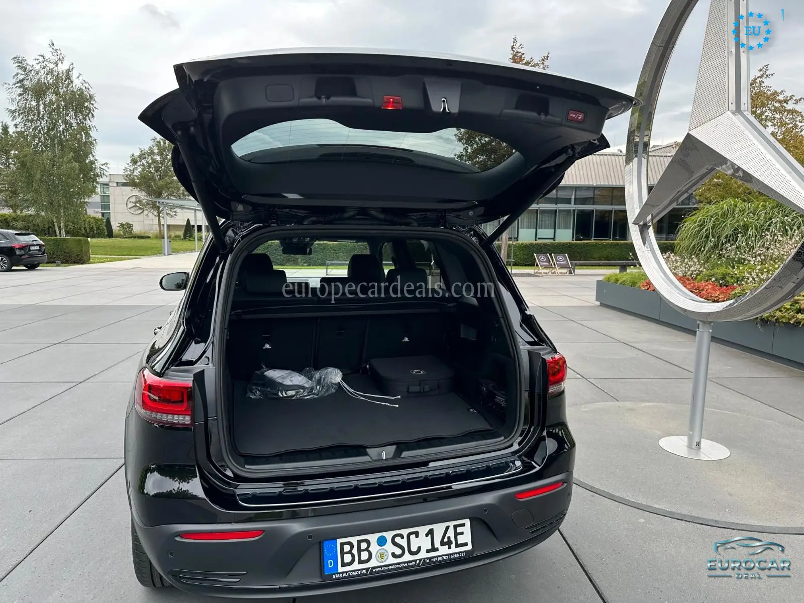 Mercedes-Benz EQB