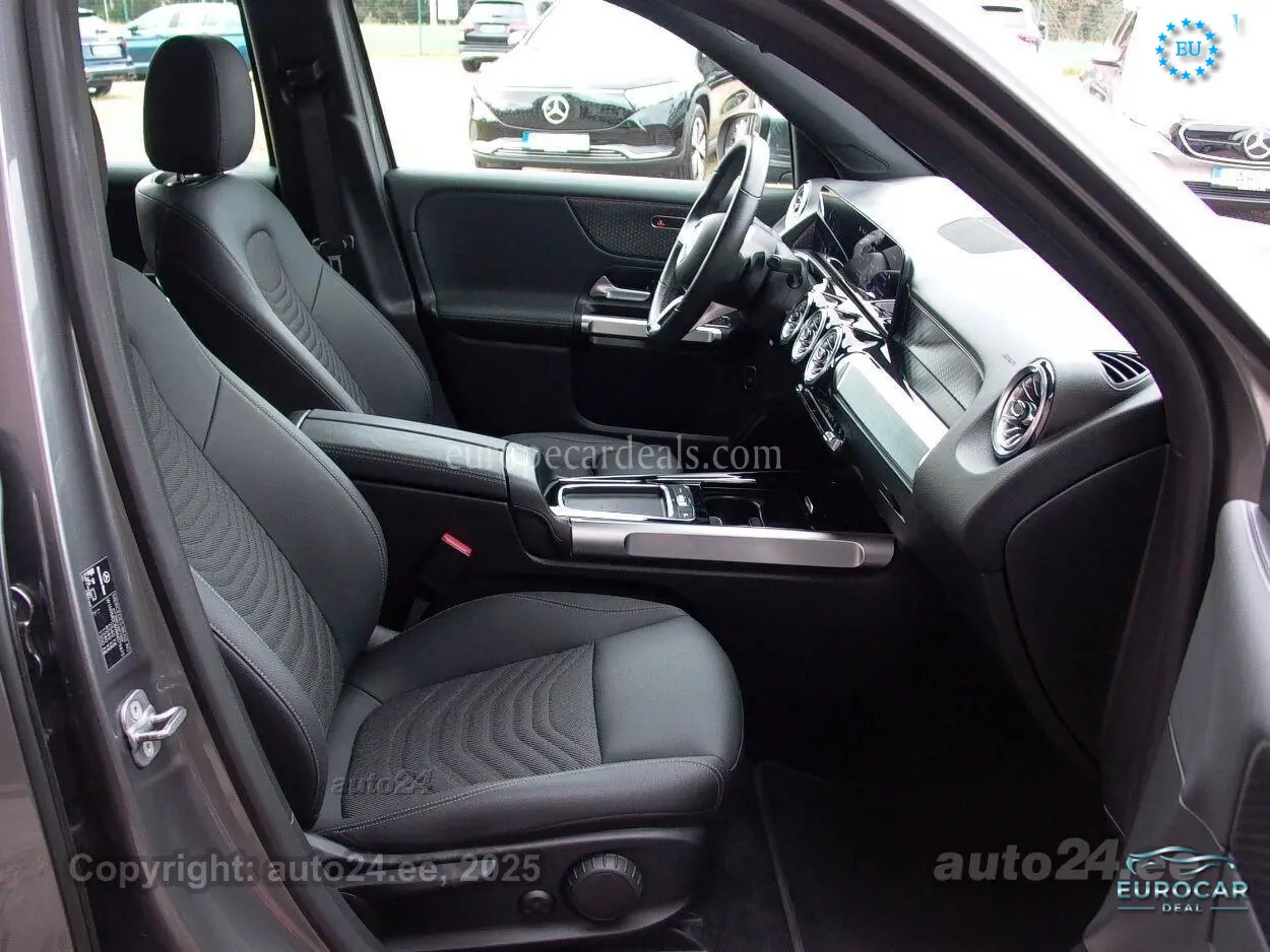 Mercedes-Benz EQB