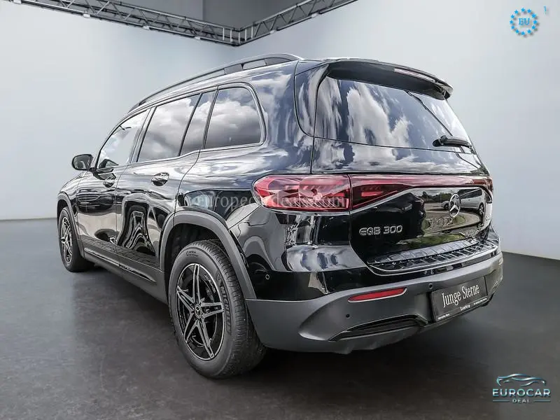 Mercedes-Benz EQB