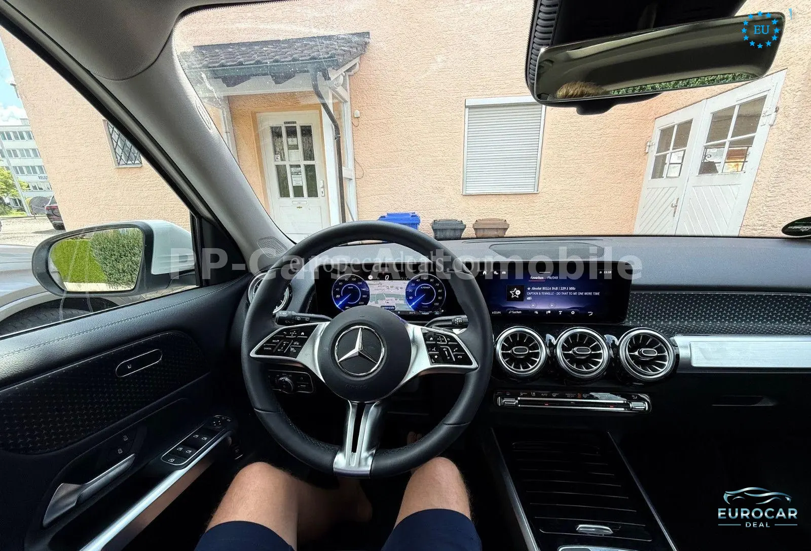 Mercedes-Benz EQB