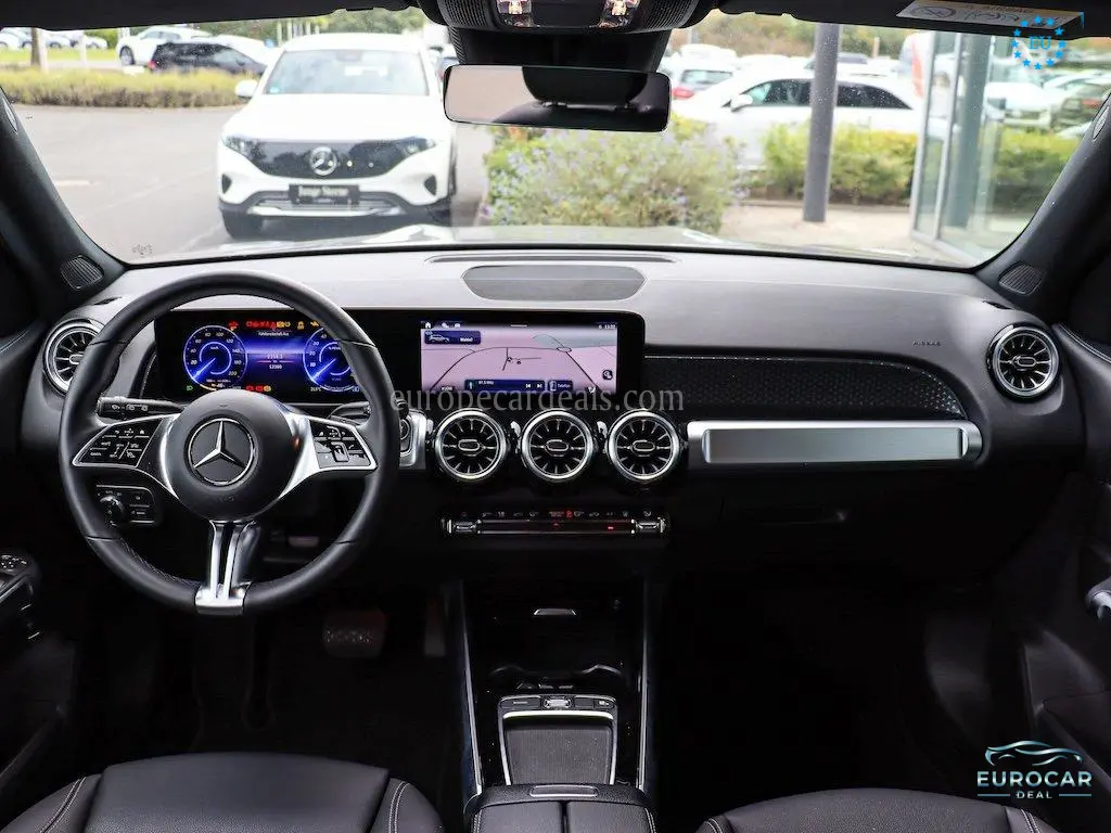 Mercedes-Benz EQB