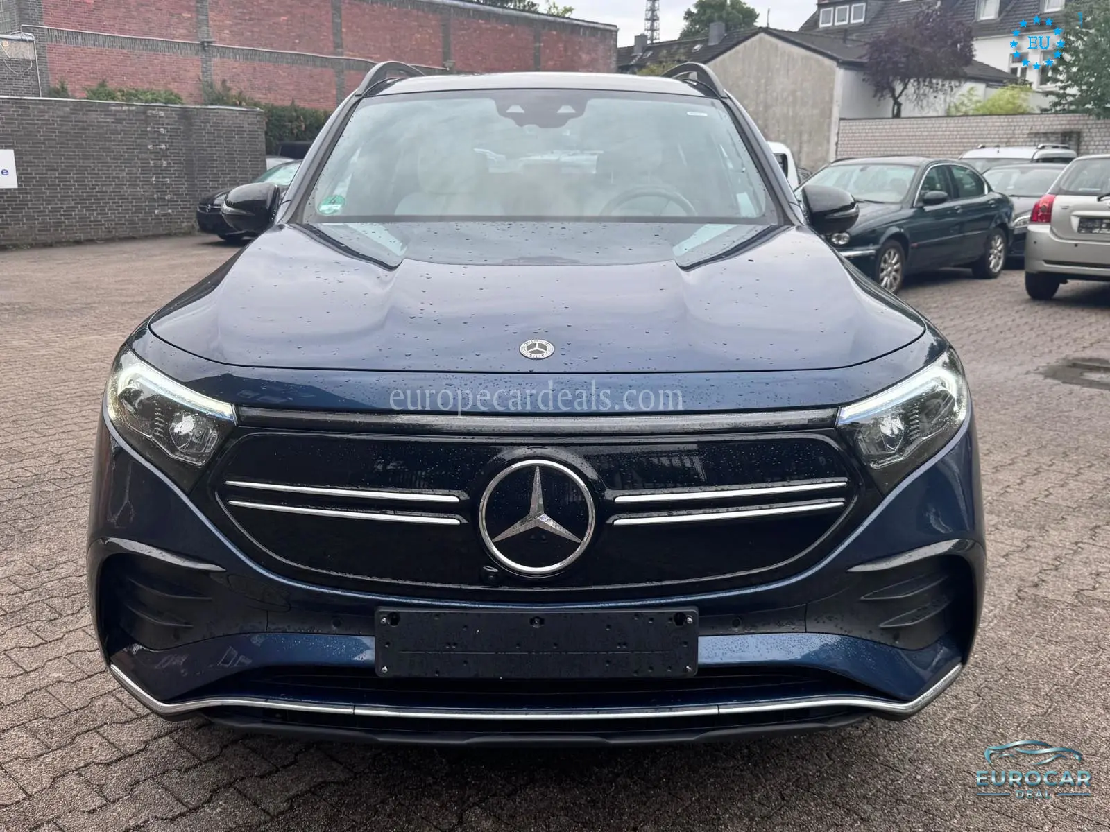 Mercedes-Benz EQB