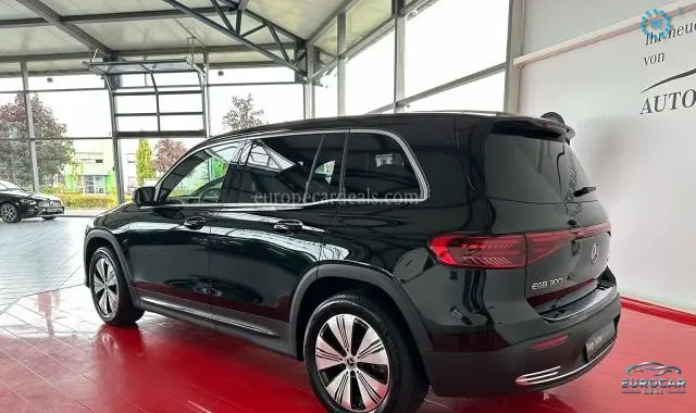 Mercedes-Benz EQB