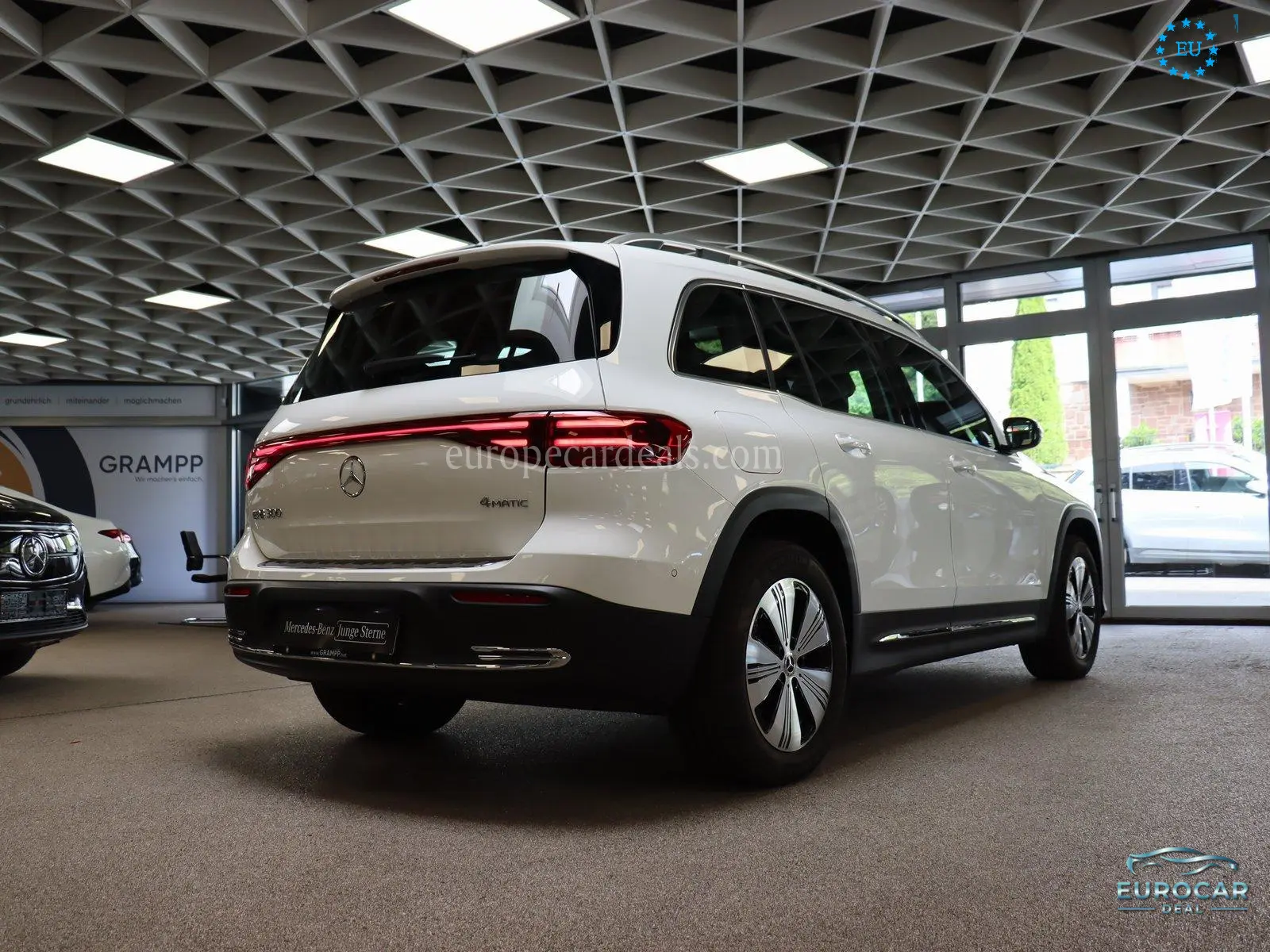 Mercedes-Benz EQB