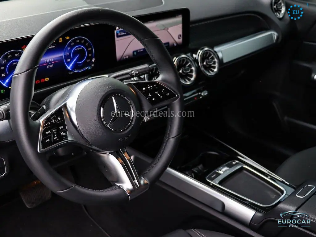 Mercedes-Benz EQB