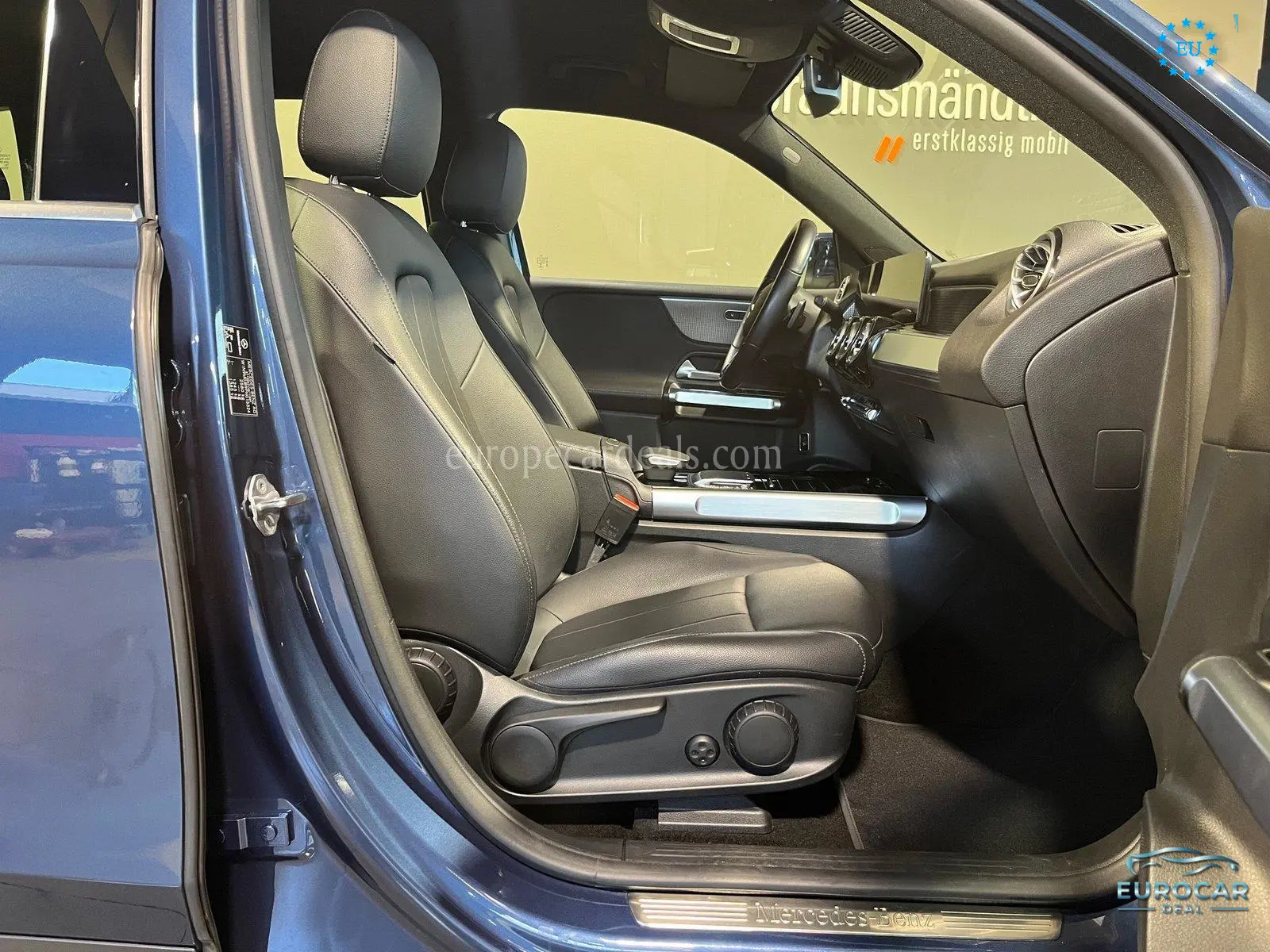 Mercedes-Benz EQB