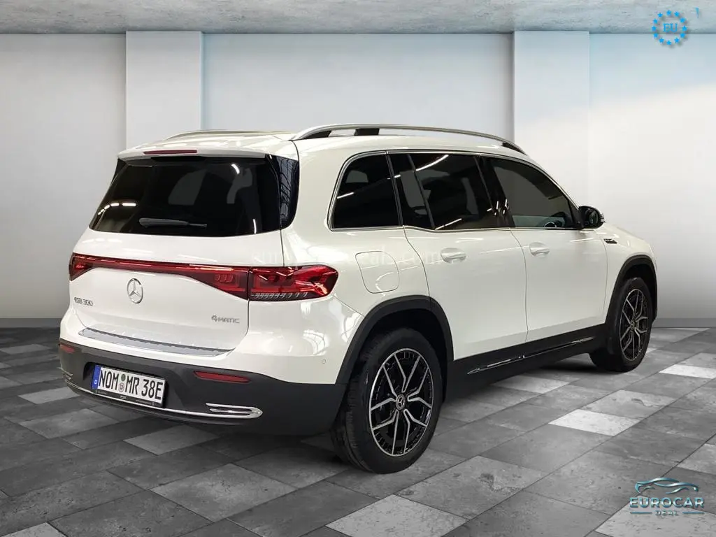 Mercedes-Benz EQB