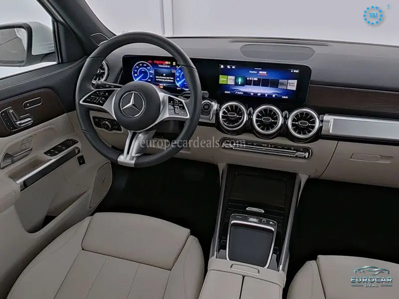 Mercedes-Benz EQB