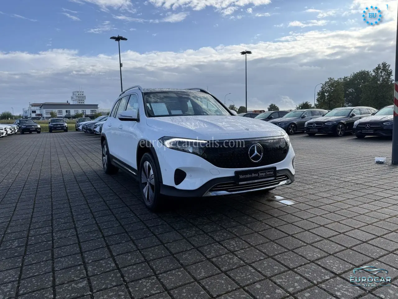 Mercedes-Benz EQB