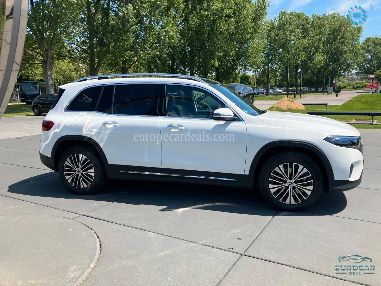 Mercedes-Benz EQB