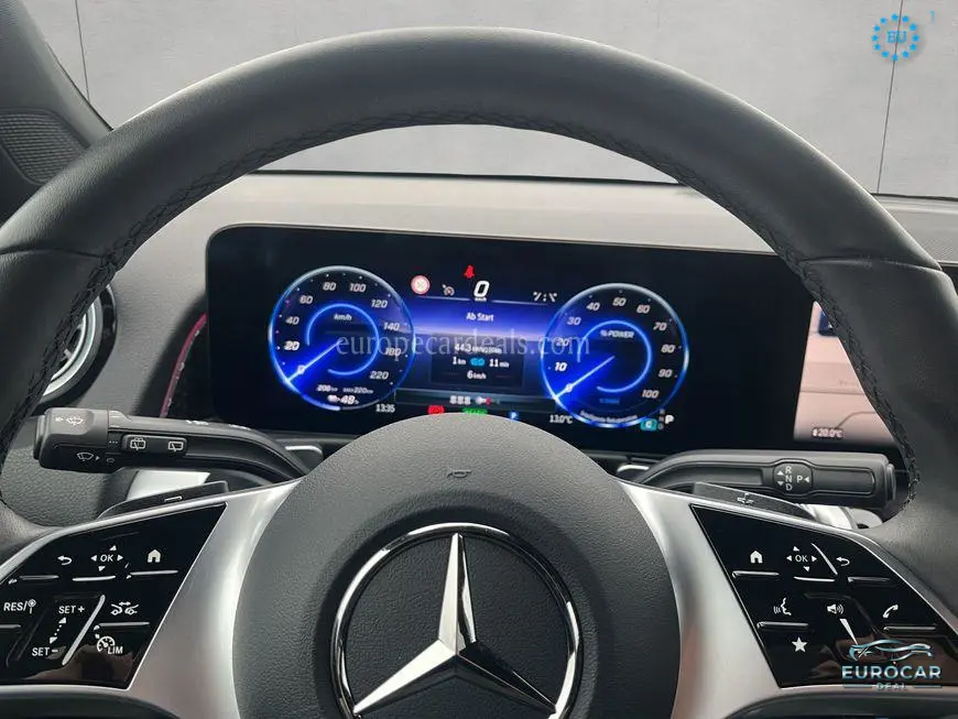 Mercedes-Benz EQB