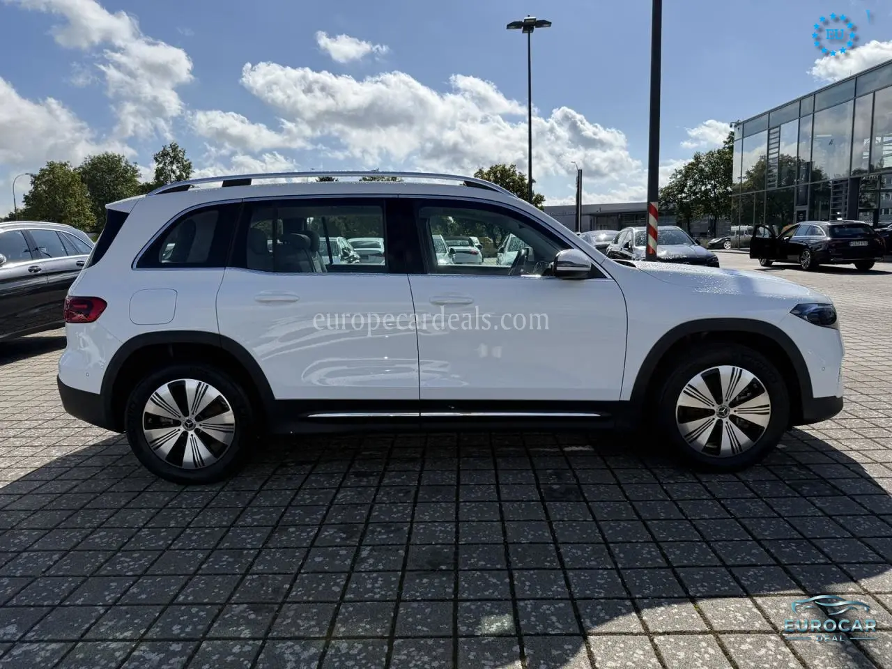 Mercedes-Benz EQB