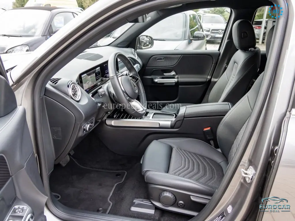 Mercedes-Benz EQB