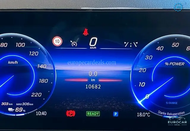 Mercedes-Benz EQB