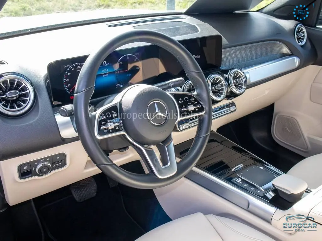 Mercedes-Benz EQB