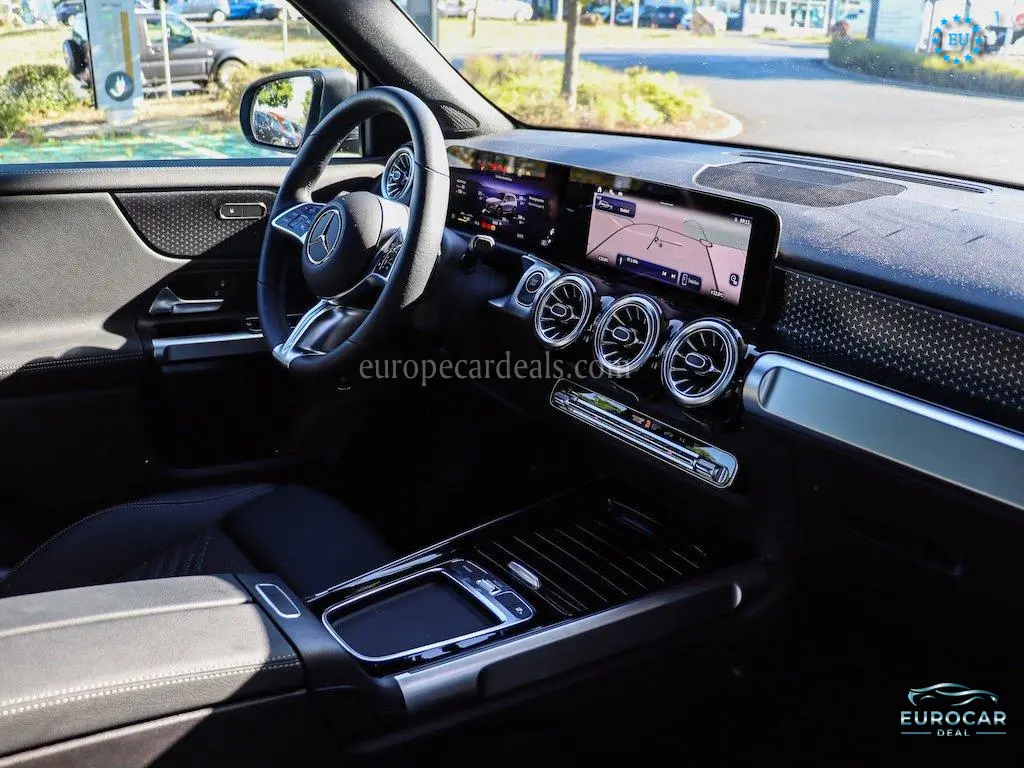 Mercedes-Benz EQB