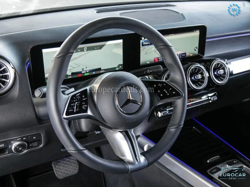 Mercedes-Benz EQB