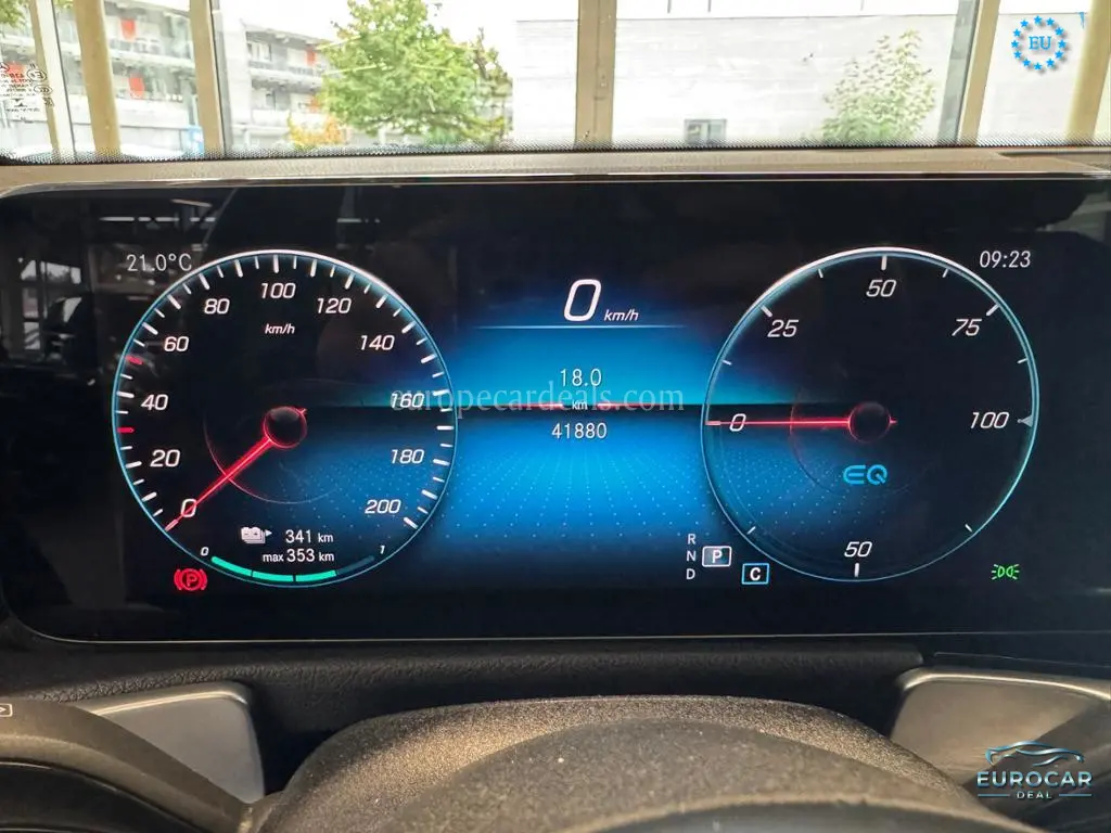 Mercedes-Benz EQB