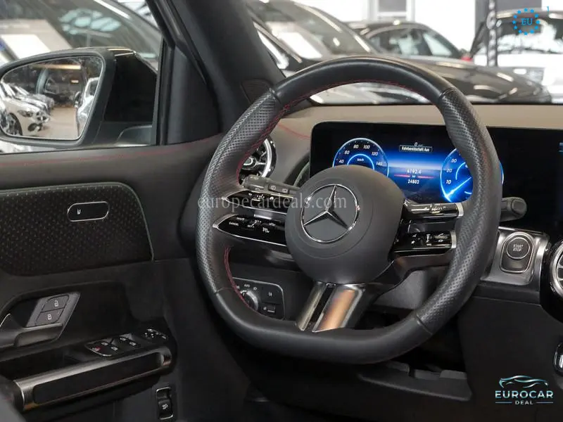 Mercedes-Benz EQB