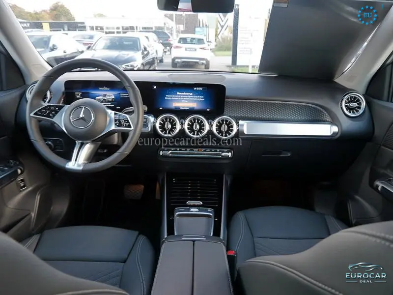 Mercedes-Benz EQB