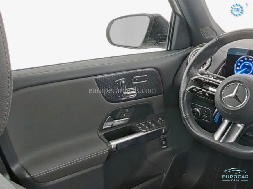 Mercedes-Benz EQB
