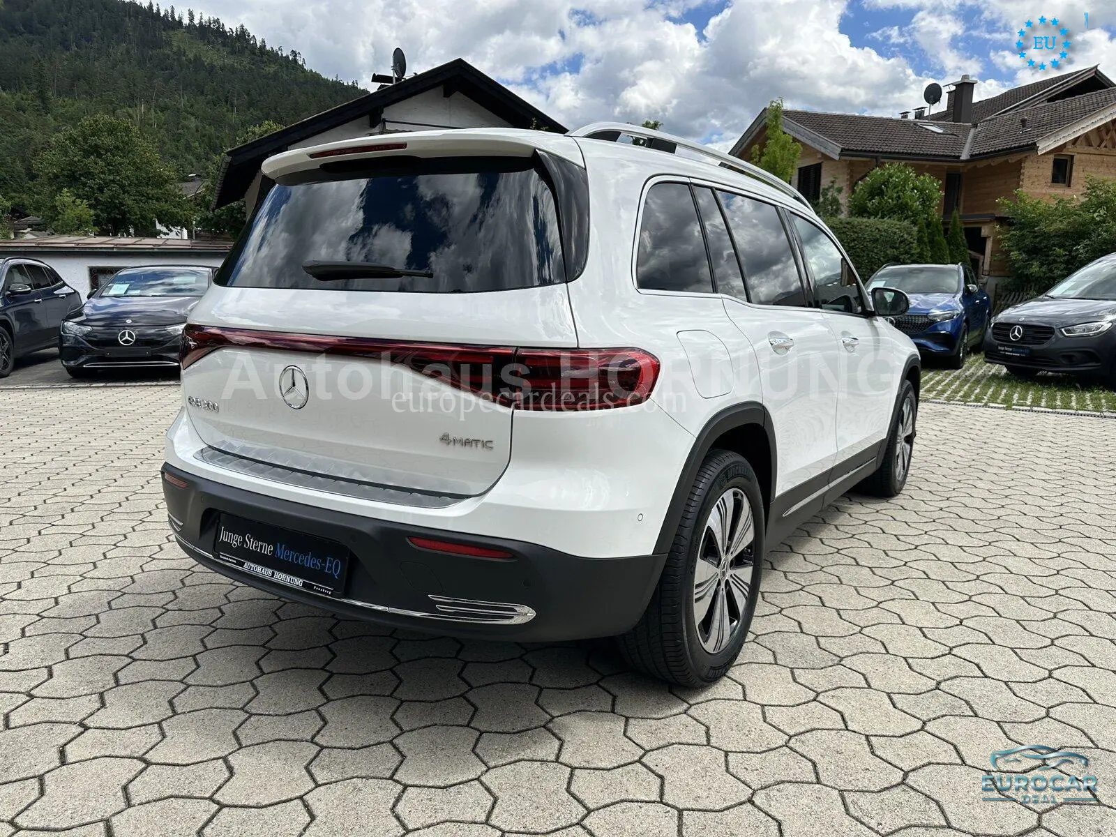 Mercedes-Benz EQB