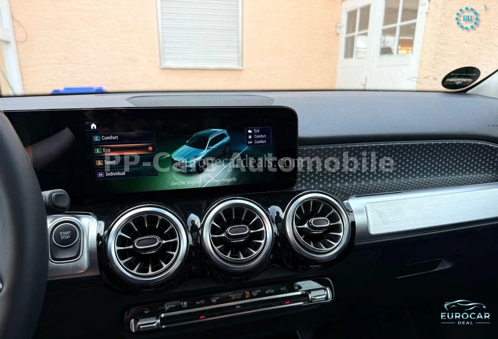 Mercedes-Benz EQB
