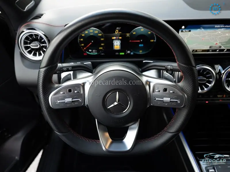 Mercedes-Benz EQB