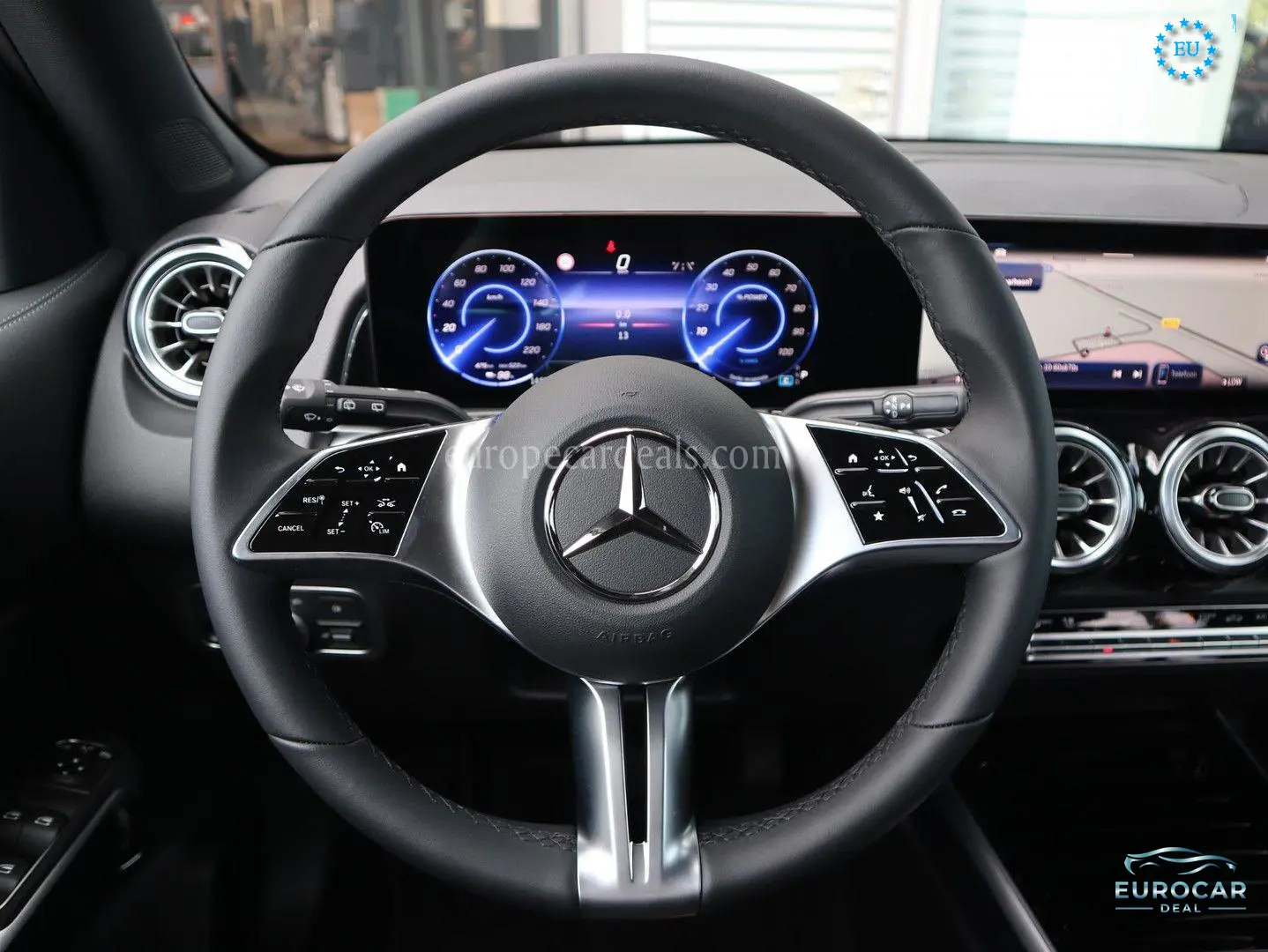 Mercedes-Benz EQB