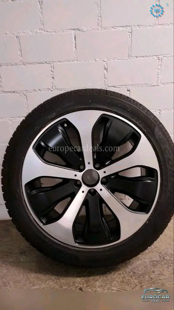 Mercedes-Benz EQC
