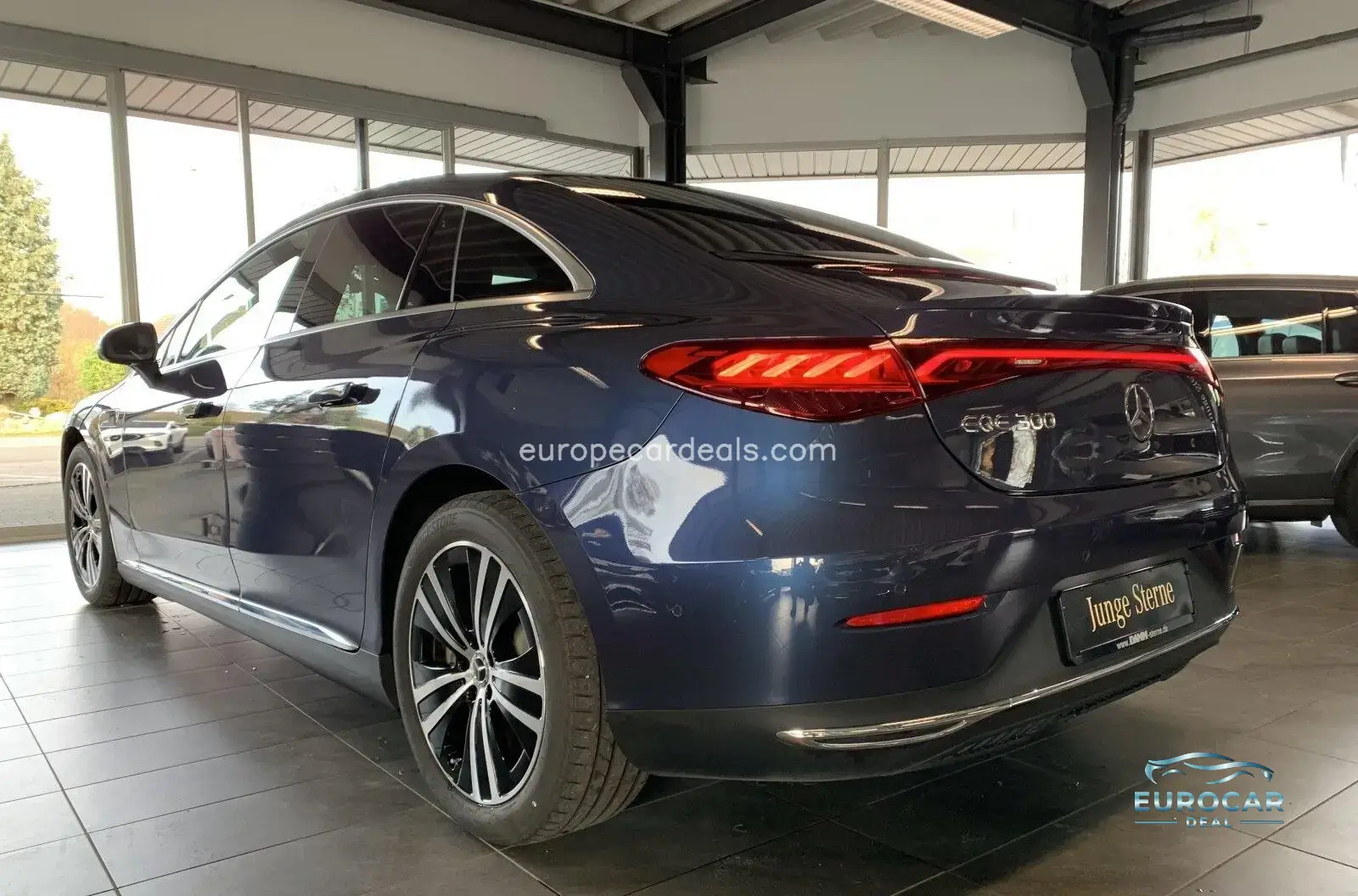 Mercedes-Benz EQE