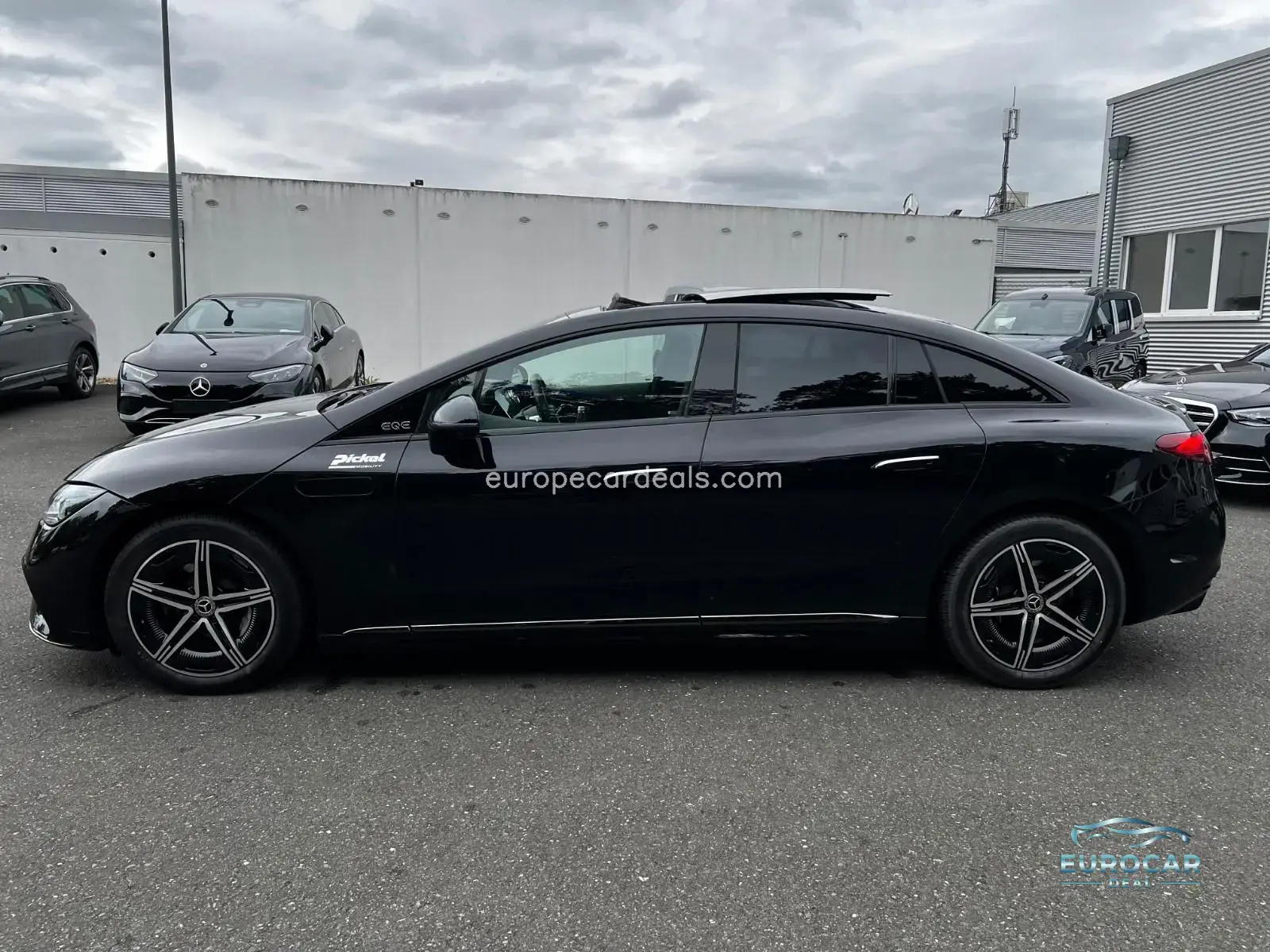 Mercedes-Benz EQE