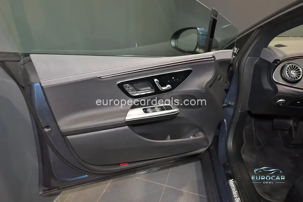 Mercedes-Benz EQE