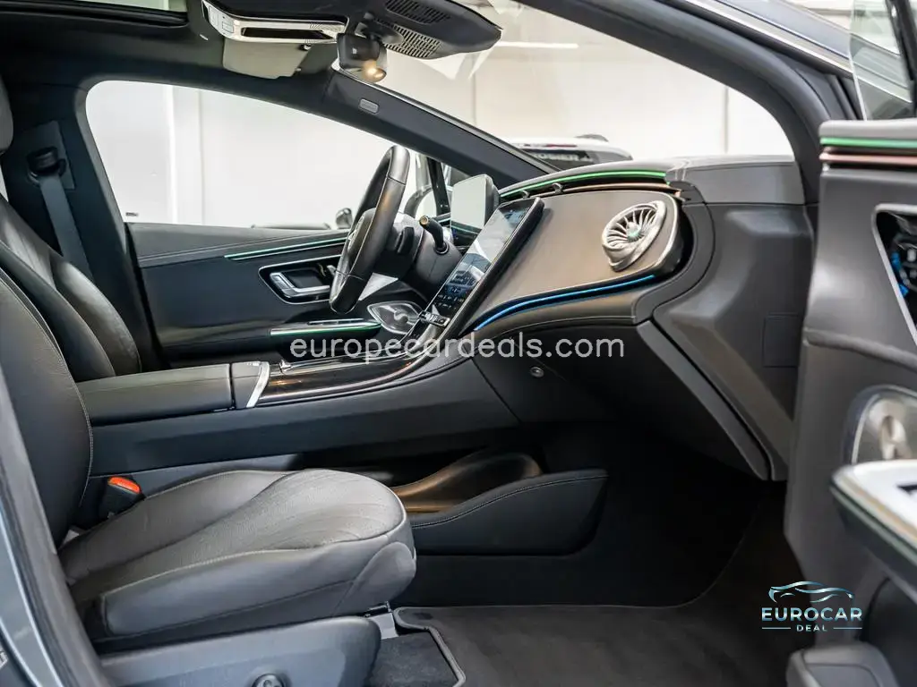 Mercedes-Benz EQE