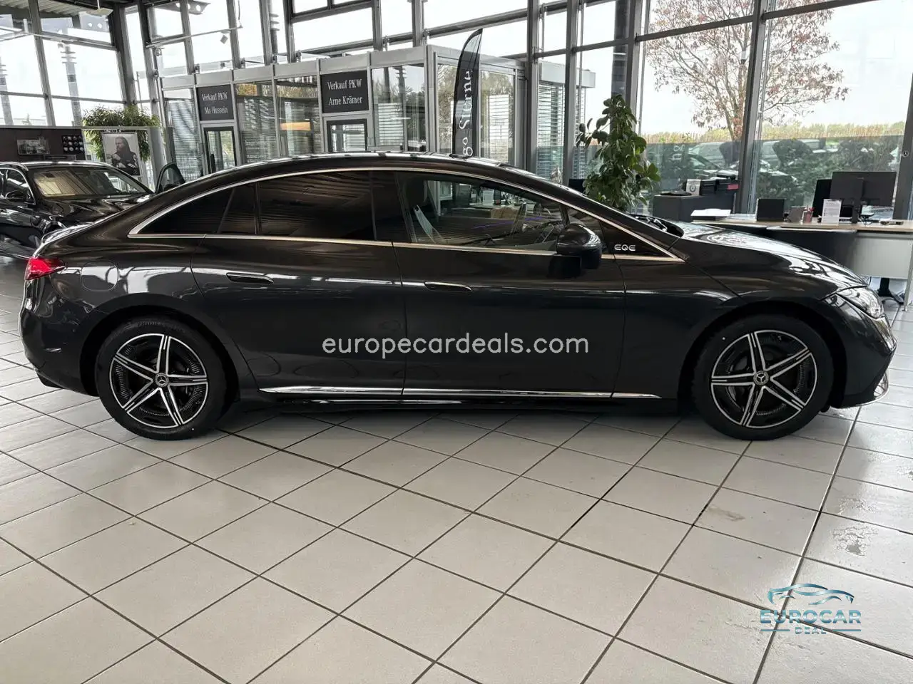 Mercedes-Benz EQE