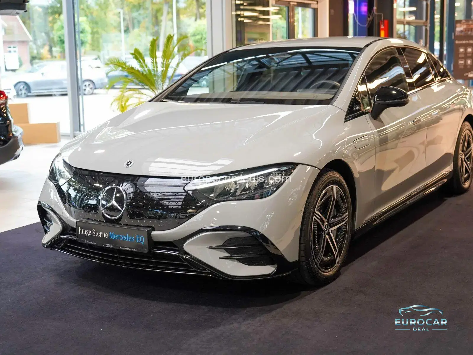 Mercedes-Benz EQE