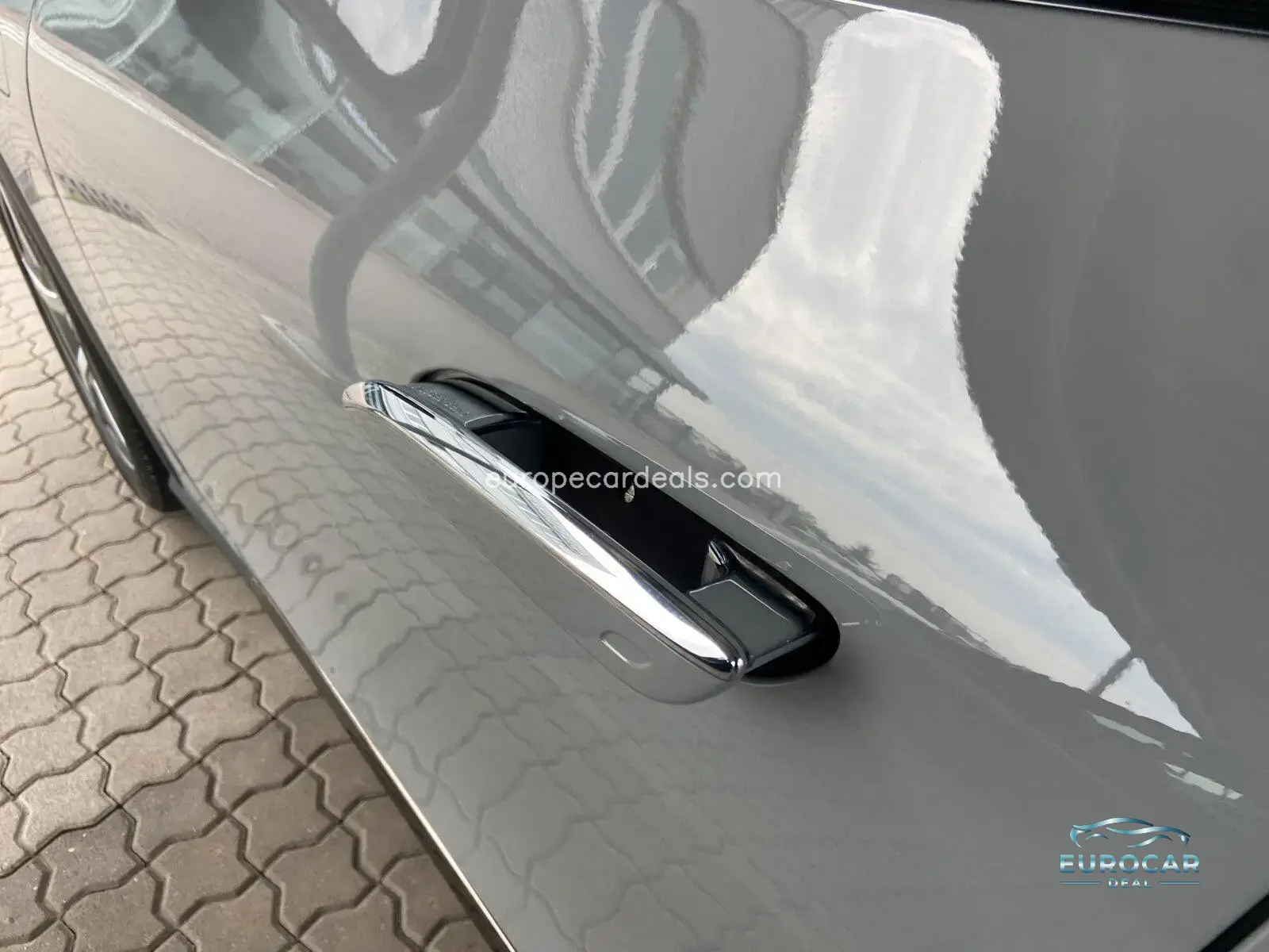 Mercedes-Benz EQE