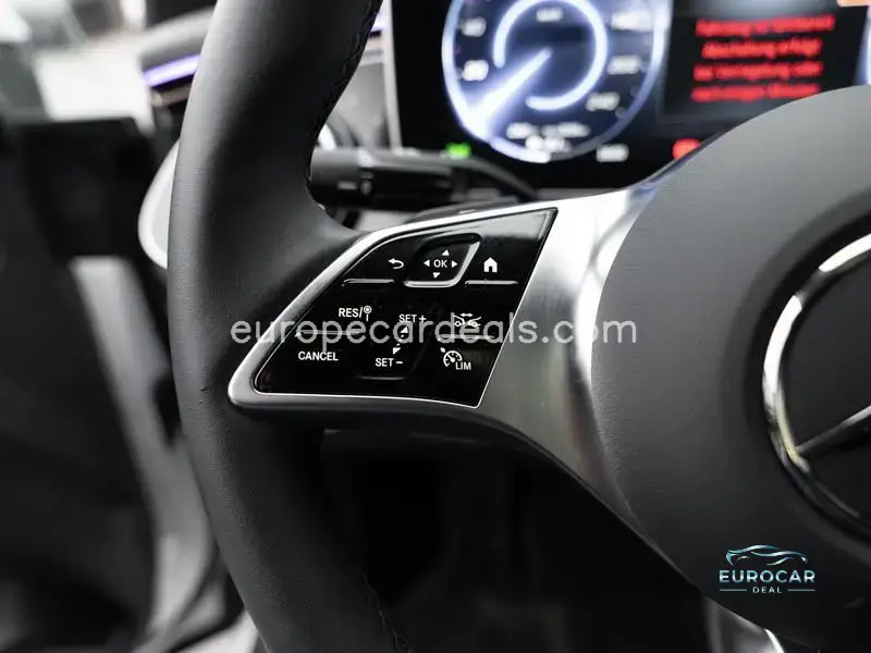 Mercedes-Benz EQE