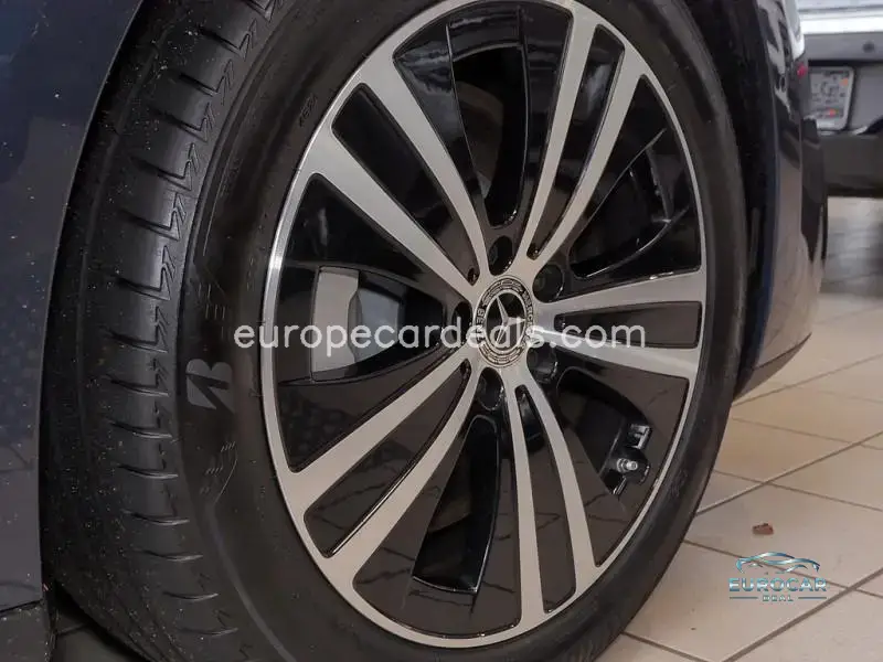 Mercedes-Benz EQE