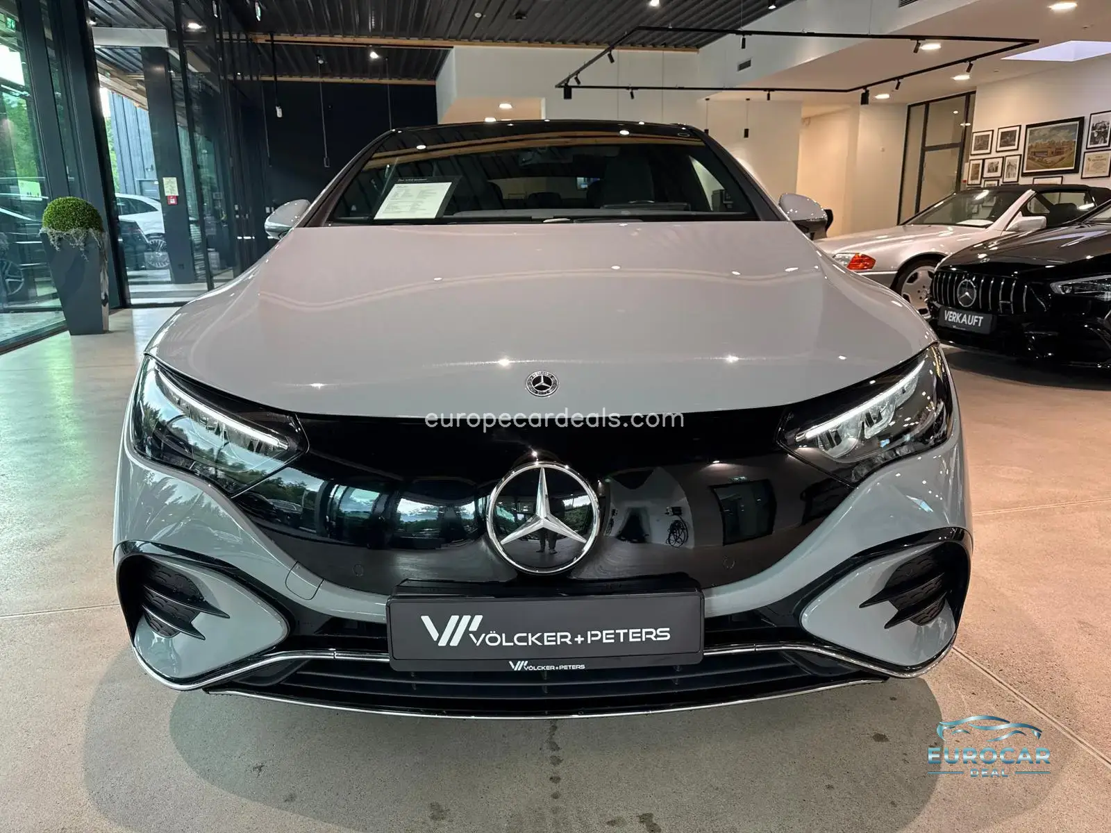 Mercedes-Benz EQE