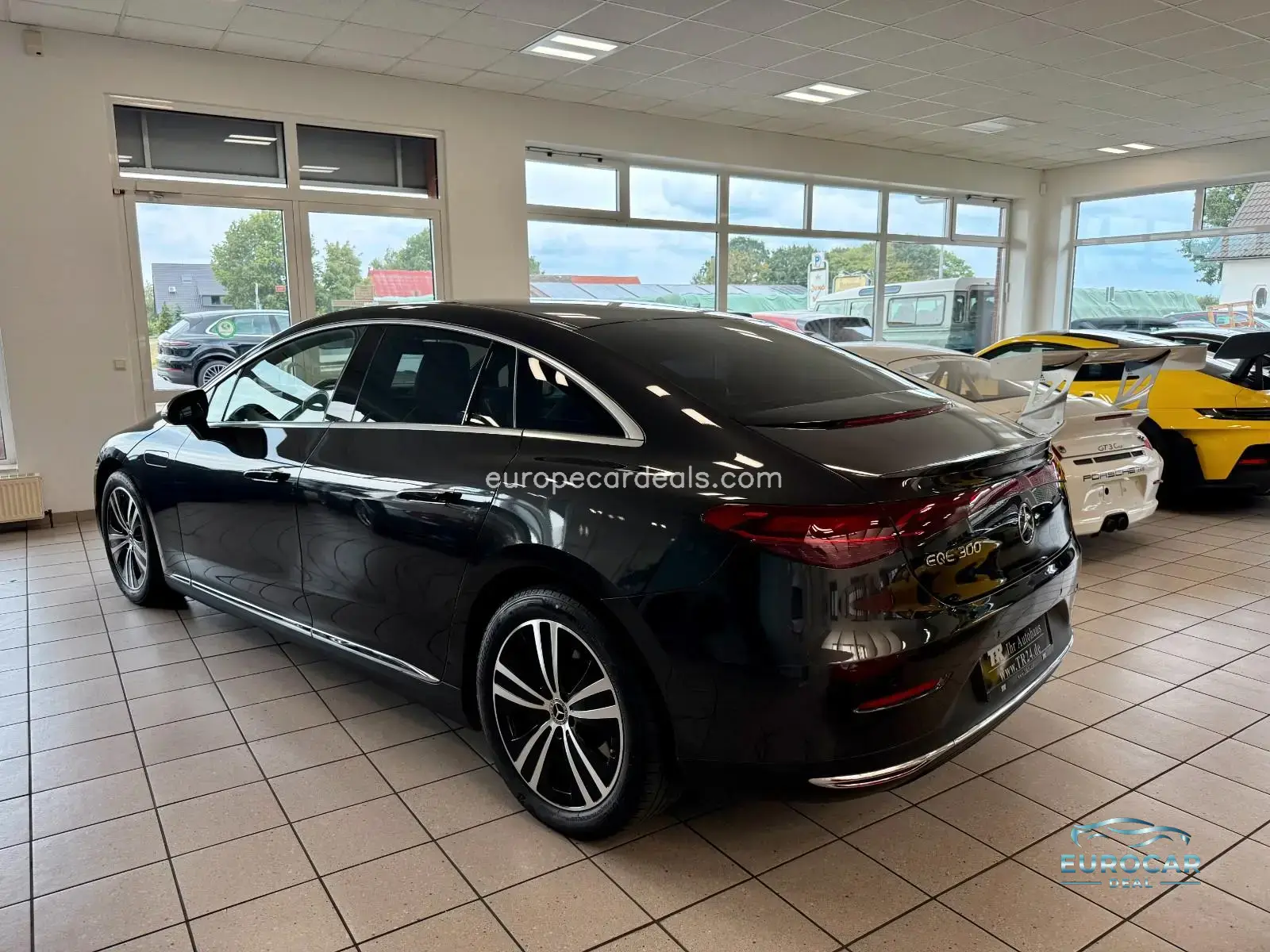 Mercedes-Benz EQE
