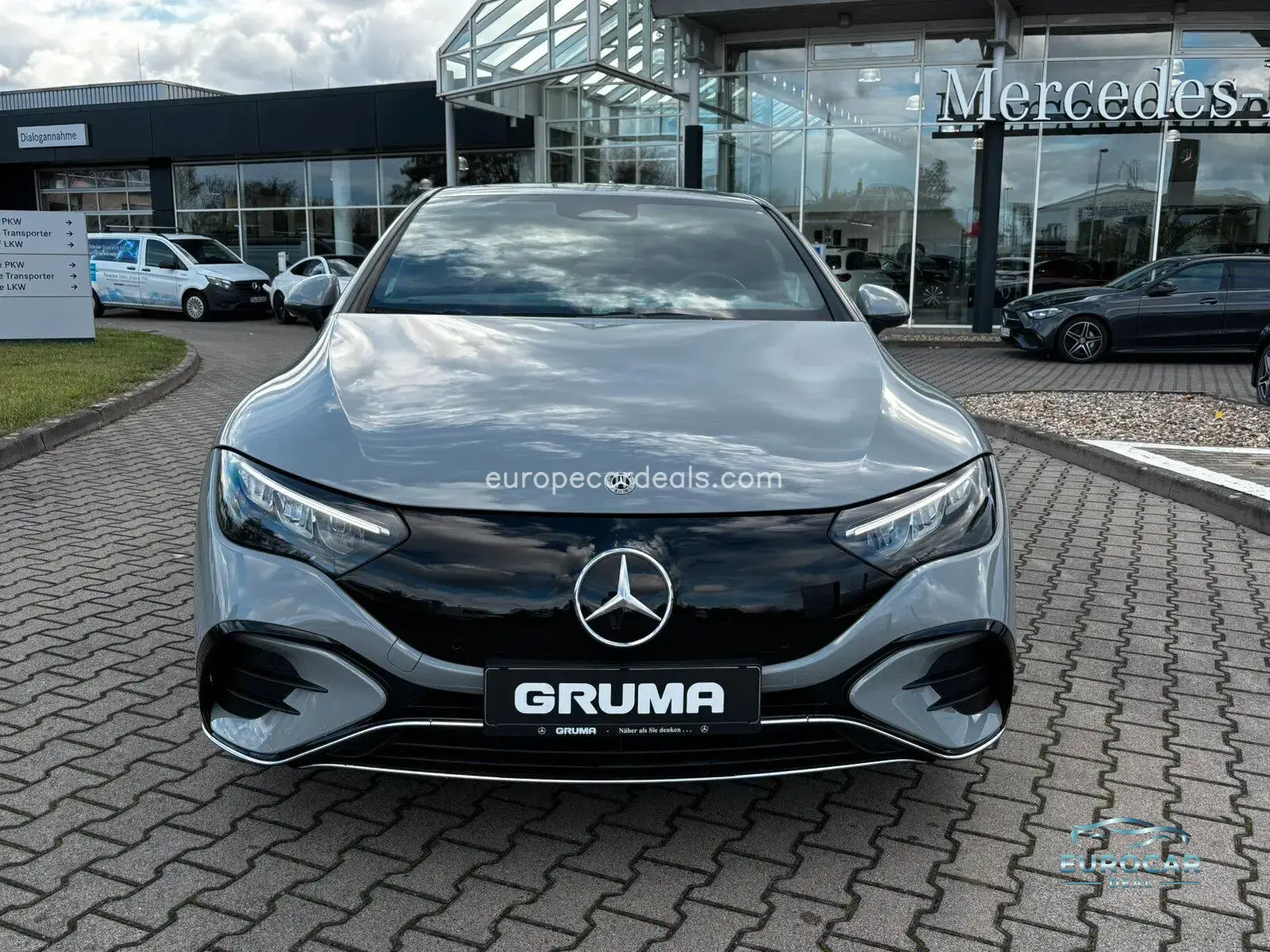 Mercedes-Benz EQE