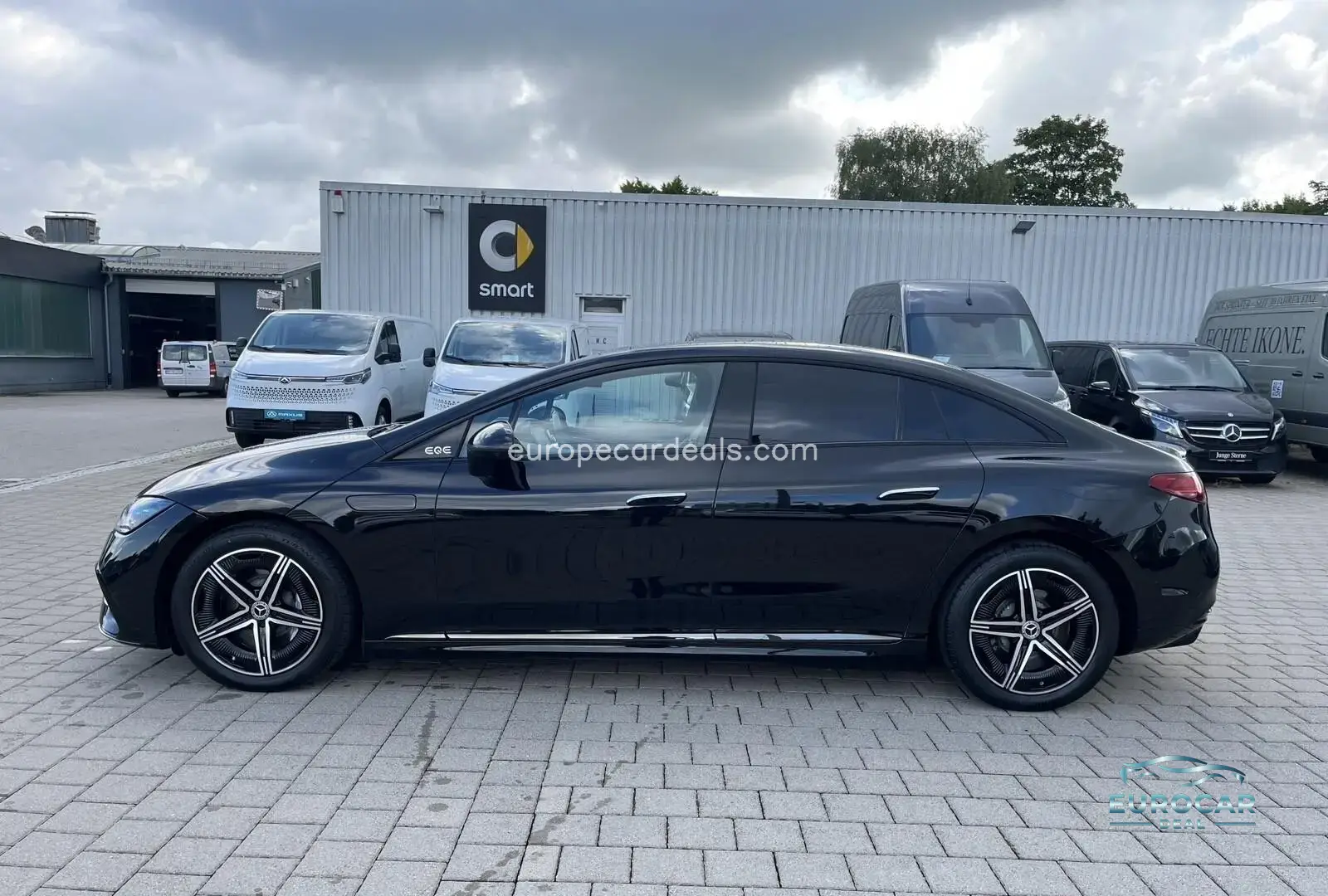 Mercedes-Benz EQE