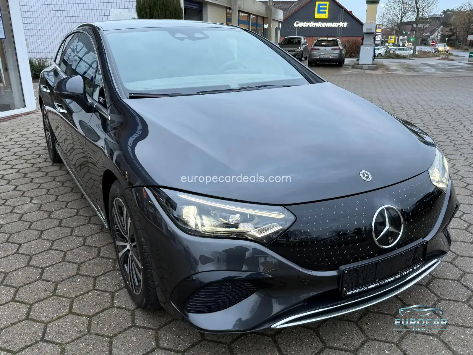 Mercedes-Benz EQE