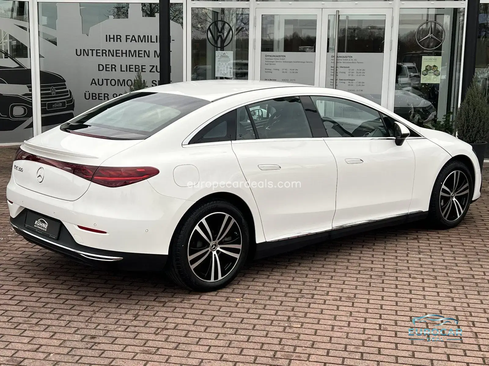 Mercedes-Benz EQE