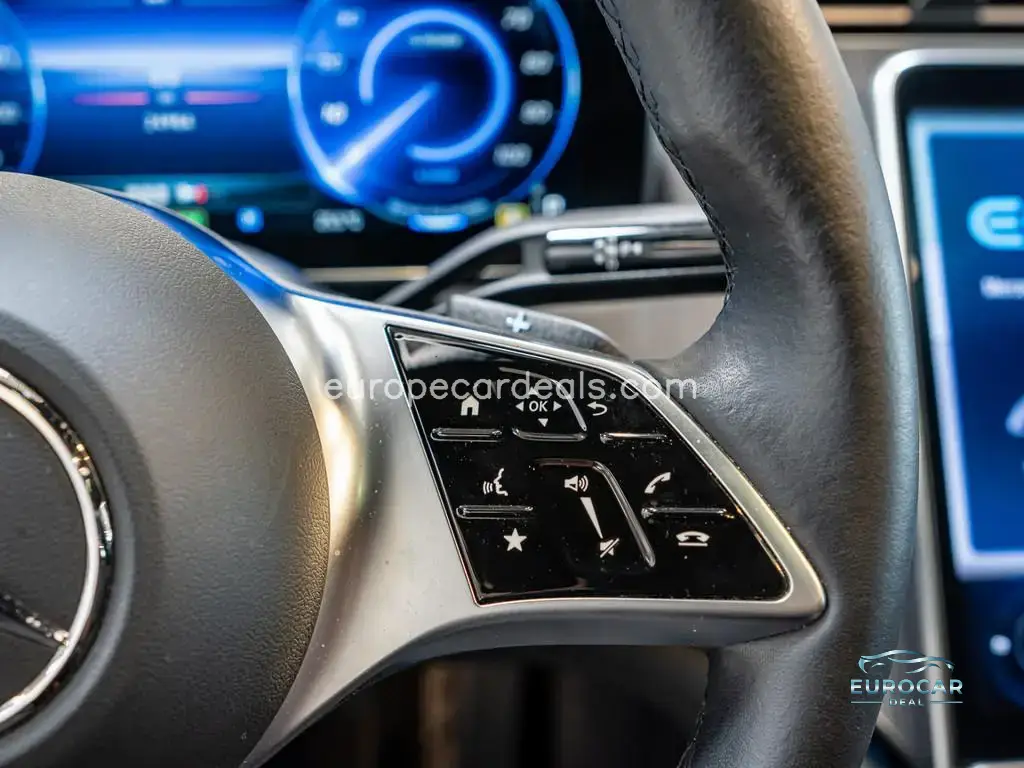 Mercedes-Benz EQE