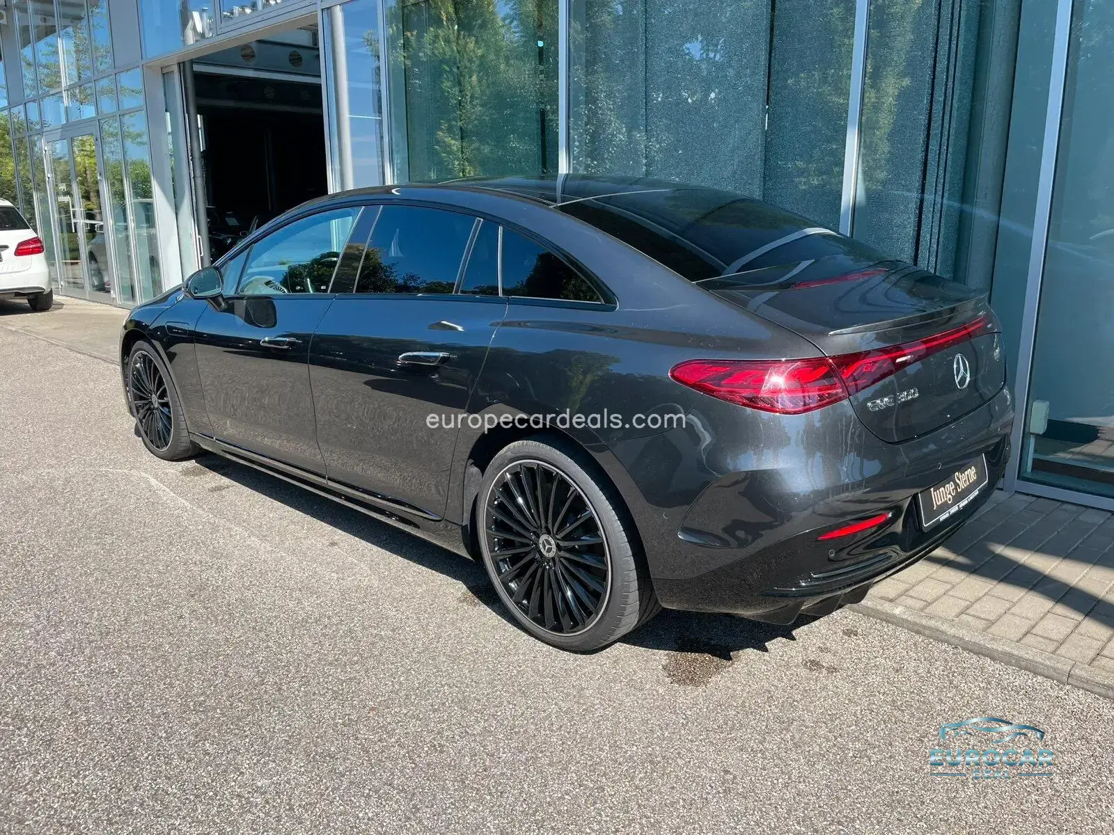 Mercedes-Benz EQE
