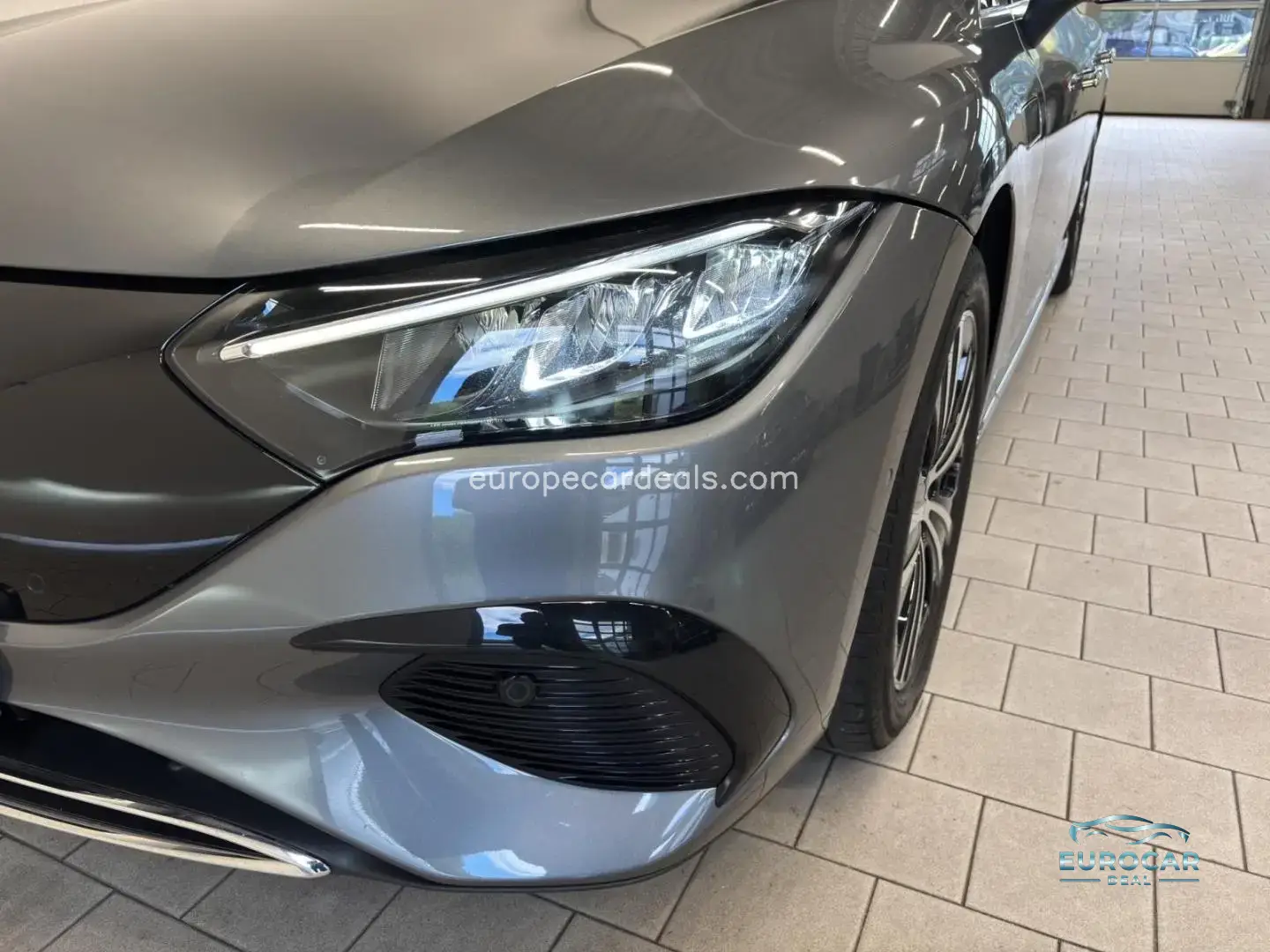 Mercedes-Benz EQE