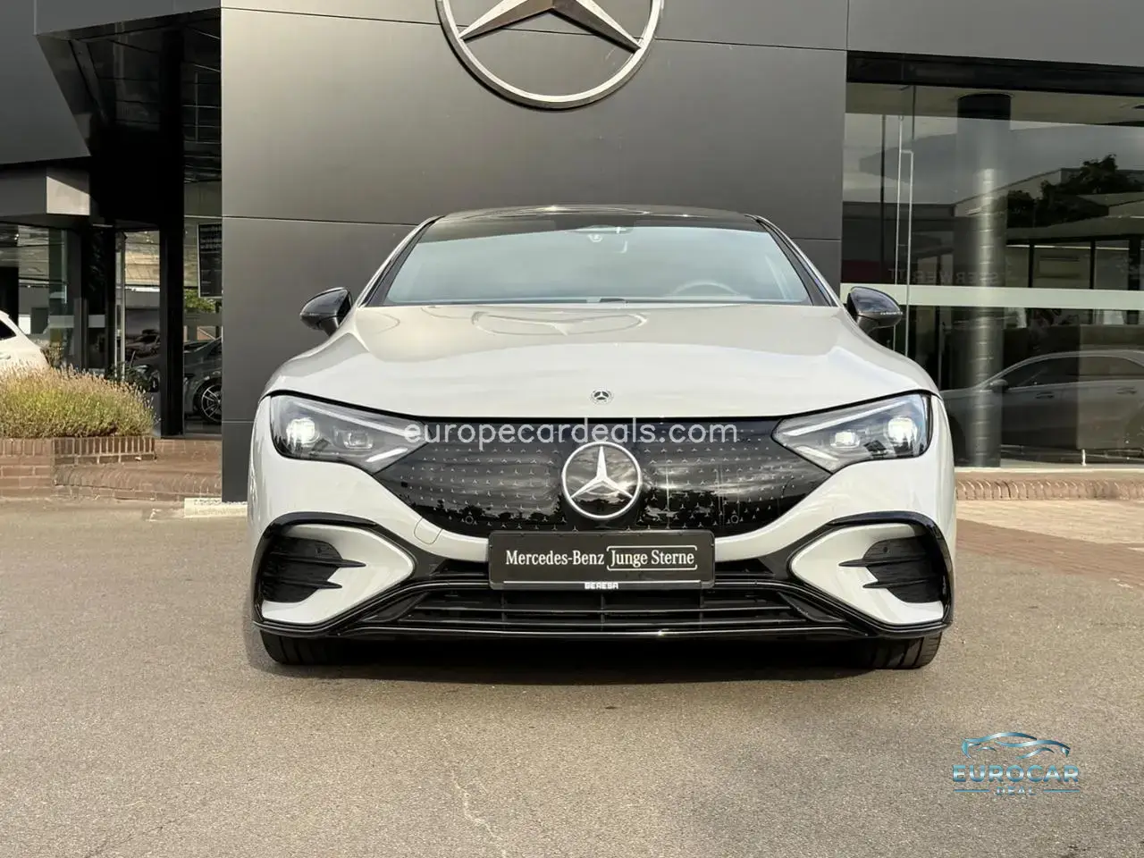 Mercedes-Benz EQE