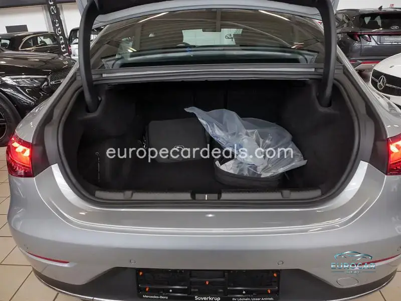 Mercedes-Benz EQE